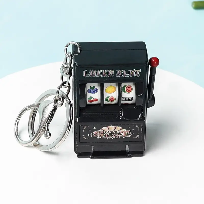 mini slot machine keychain